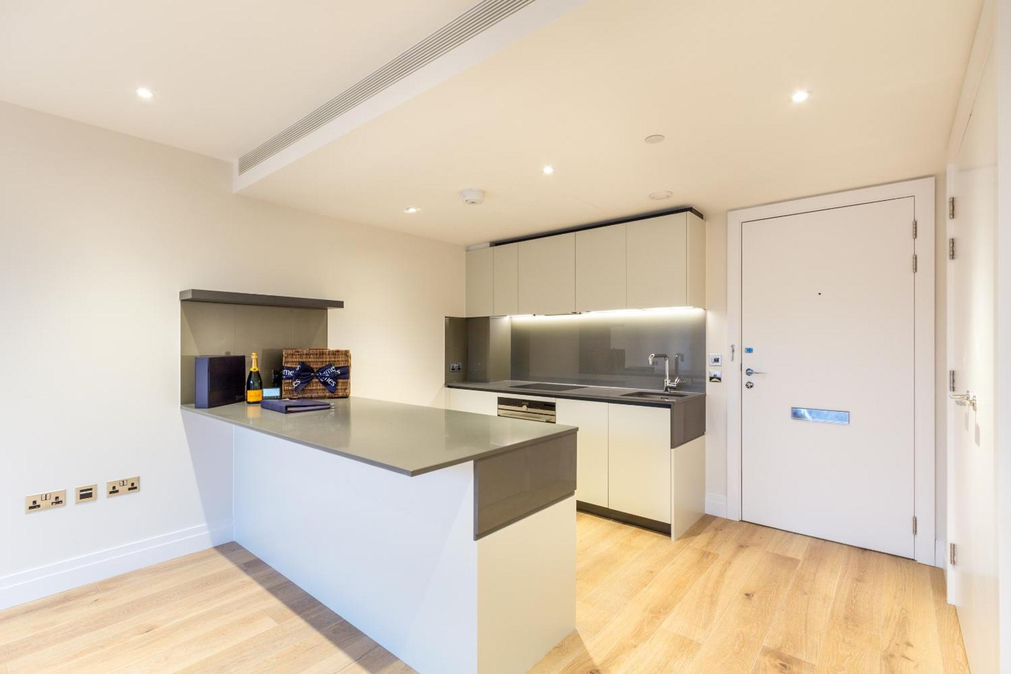 Studio Come 1 Bed Flat In Vauxhall Next To Battersea London Kültér fotó